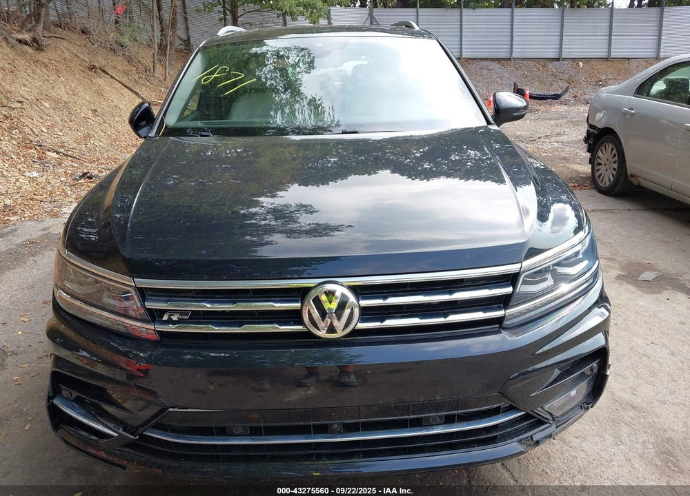 2021 VOLKSWAGEN TIGUAN VIN: 3VV4B7AX6MM071871