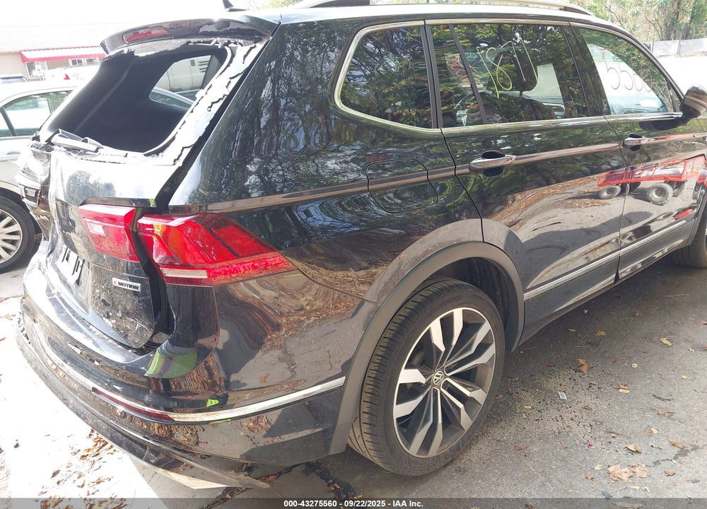 2021 VOLKSWAGEN TIGUAN VIN: 3VV4B7AX6MM071871