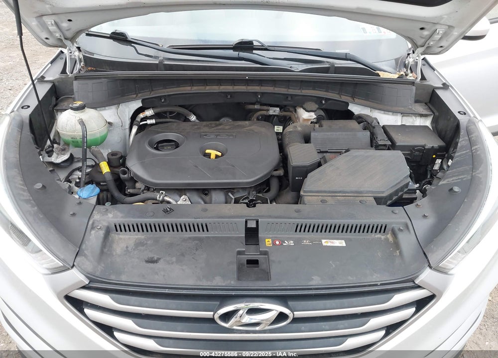 2018 HYUNDAI TUCSON SE VIN: KM8J2CA48JU818227