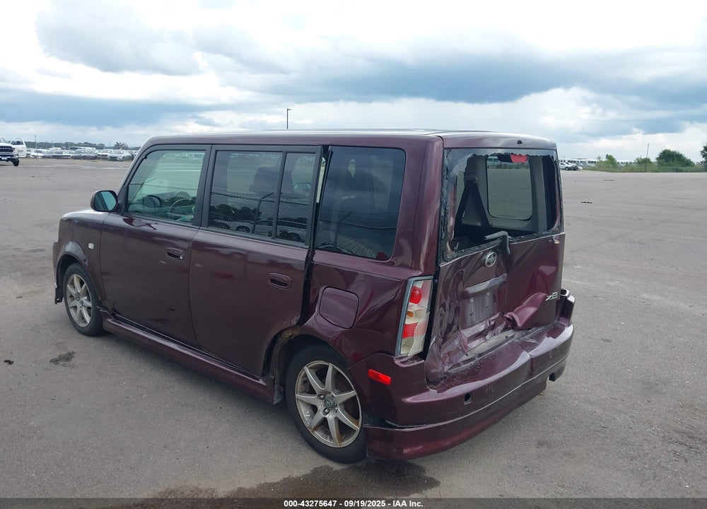 2005 SCION XB VIN: JTLKT334950176055