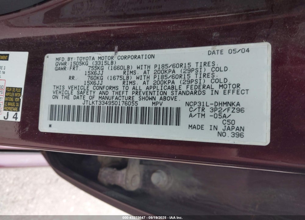 2005 SCION XB VIN: JTLKT334950176055