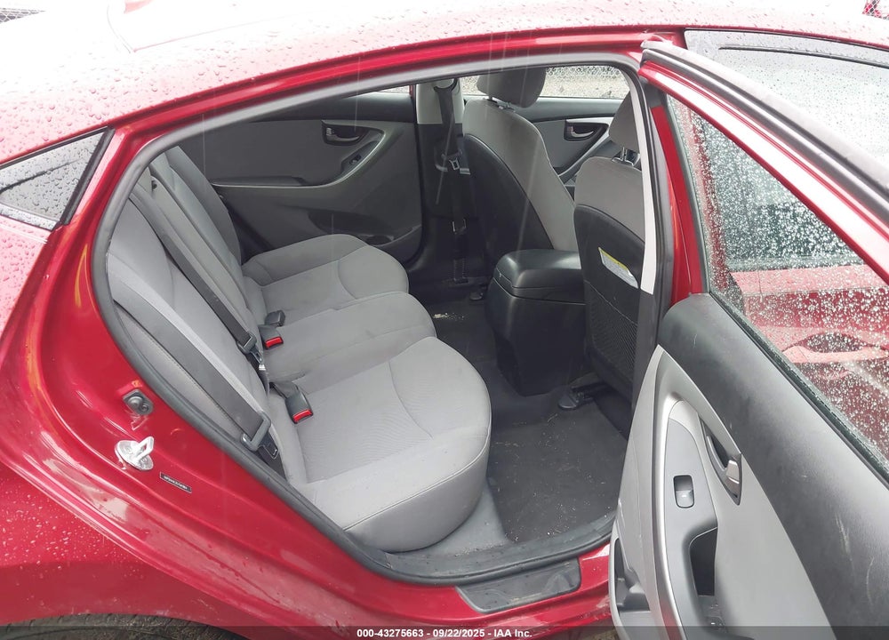 2014 HYUNDAI ELANTRA SE VIN: 5NPDH4AE2EH541864