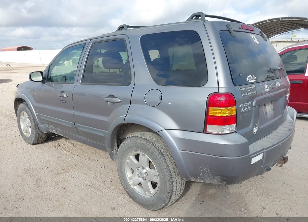 2007 FORD ESCAPE LIMITED VIN: 1FMCU04107KA65817