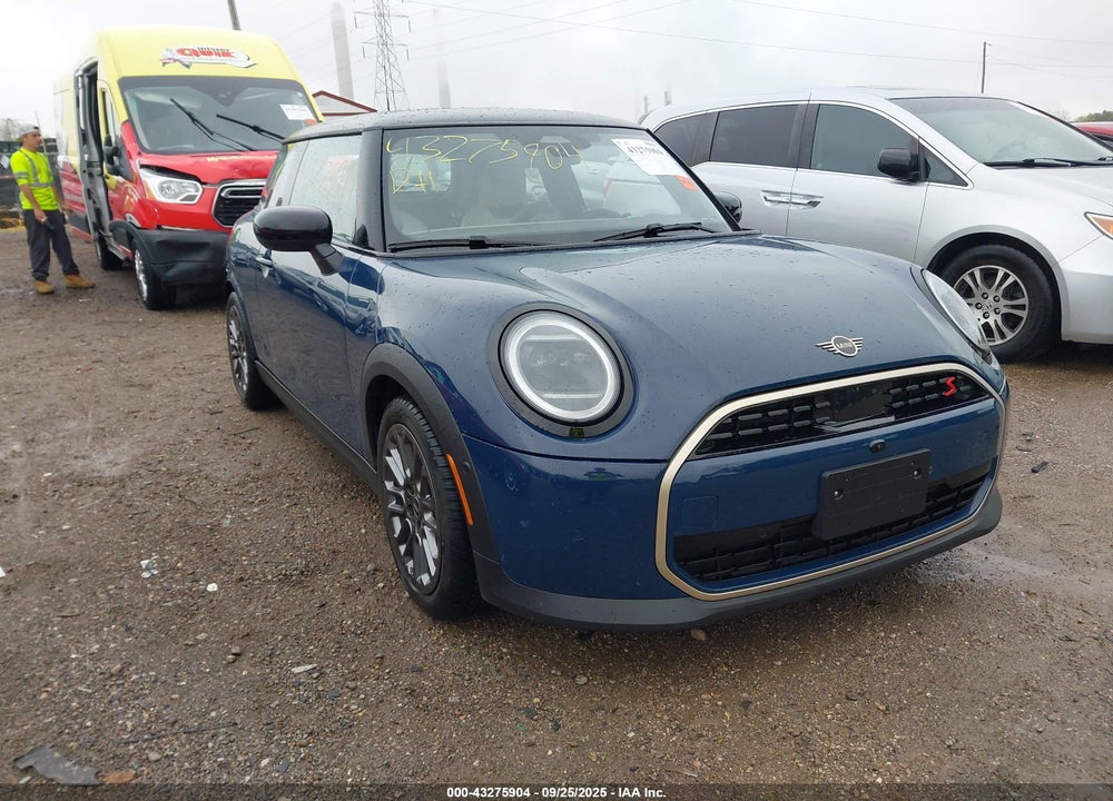 2025 MINI HARDTOP COOPER S VIN: WMW23GD08S2W45891