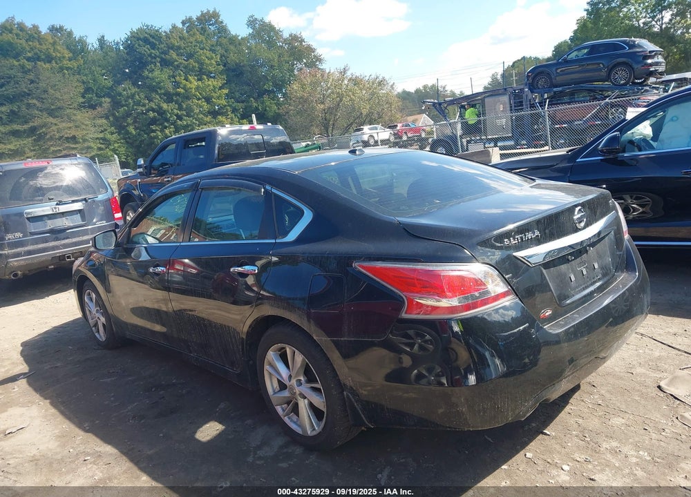 2015 NISSAN ALTIMA VIN: 1N4AL3AP0FN345359