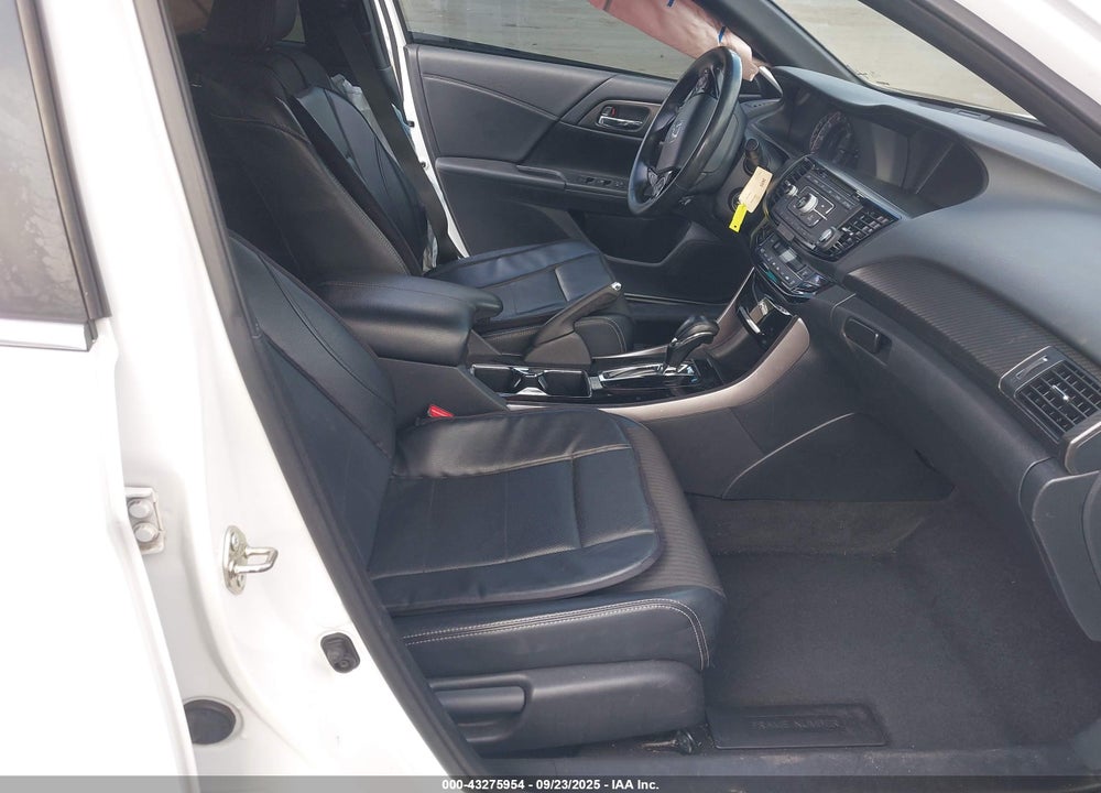 2016 HONDA ACCORD SPORT VIN: 1HGCR2F60GA087320