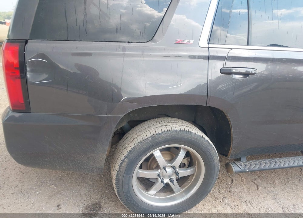 2017 CHEVROLET TAHOE VIN: 1GNSKBKC1HR193229