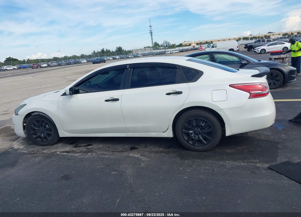 2013 NISSAN ALTIMA VIN: 1N4AL3AP9DC922737