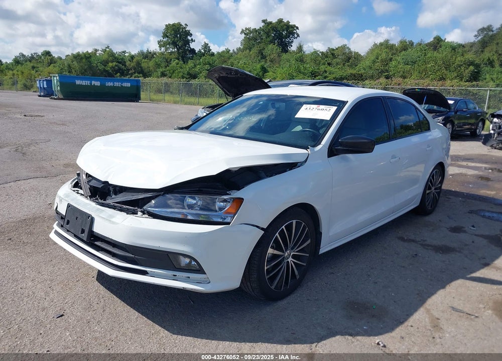 2015 VOLKSWAGEN JETTA VIN: 3VWD17AJ1FM326245