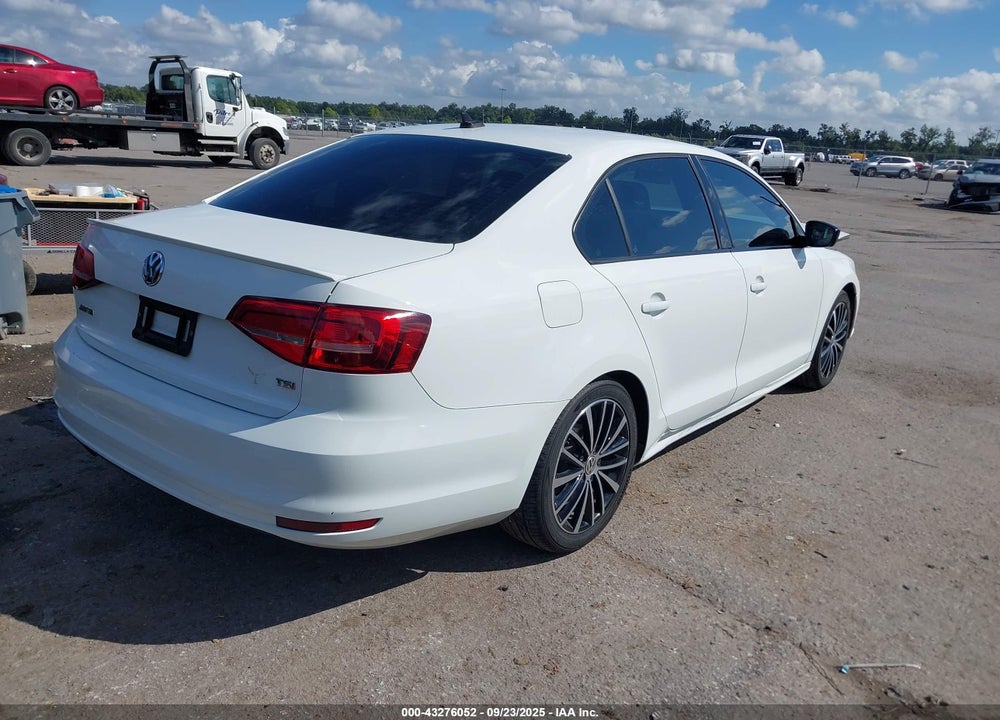 2015 VOLKSWAGEN JETTA VIN: 3VWD17AJ1FM326245