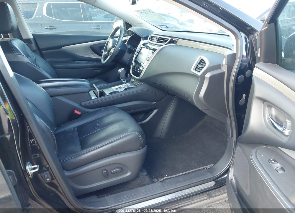 2015 NISSAN MURANO VIN: 5N1AZ2MG3FN240793