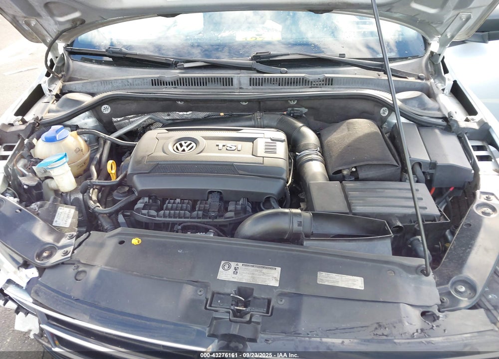 2015 VOLKSWAGEN JETTA VIN: 3VWD17AJ9FM329829