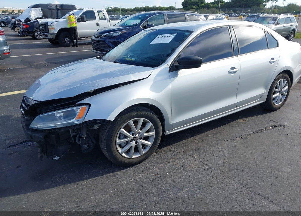 2015 VOLKSWAGEN JETTA VIN: 3VWD17AJ9FM329829