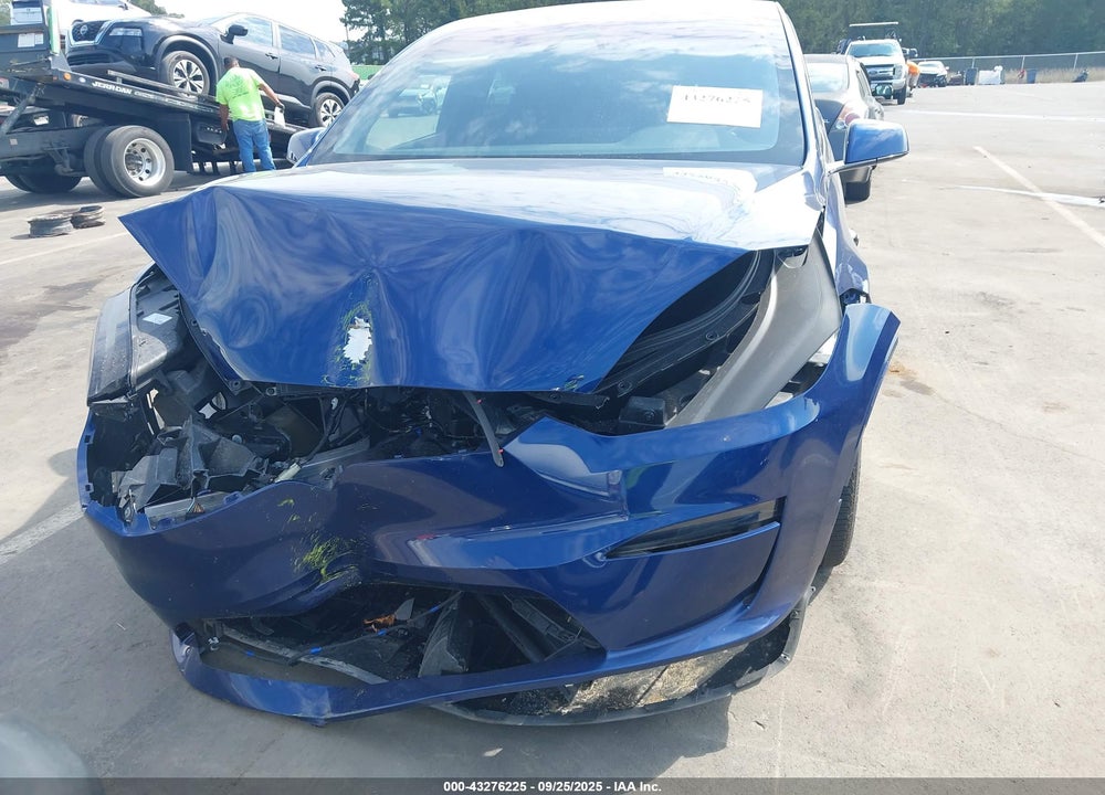 2023 TESLA MODEL X DUAL MOTOR ALL-WHEEL DRIVE/STANDARD RANGE VIN: 7SAXCAE51PF419506