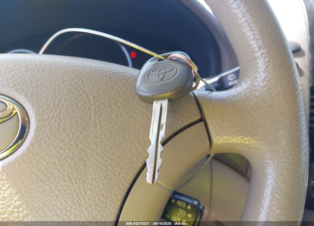 2008 TOYOTA SIENNA LE VIN: 5TDZK23C78S135715