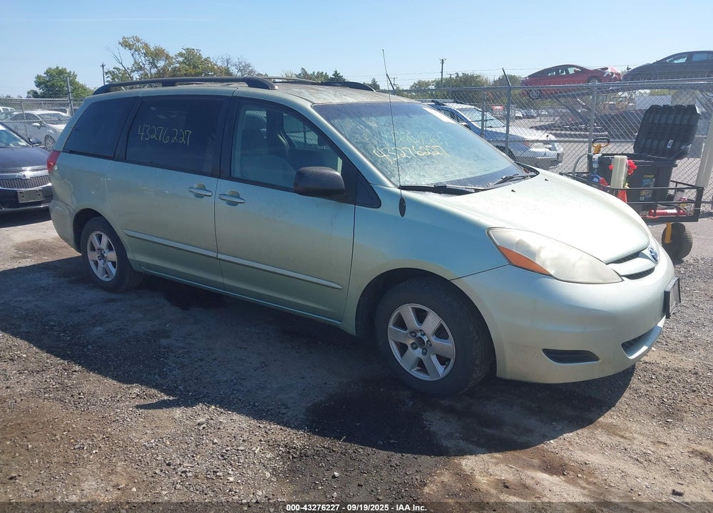 2008 TOYOTA SIENNA LE VIN: 5TDZK23C78S135715