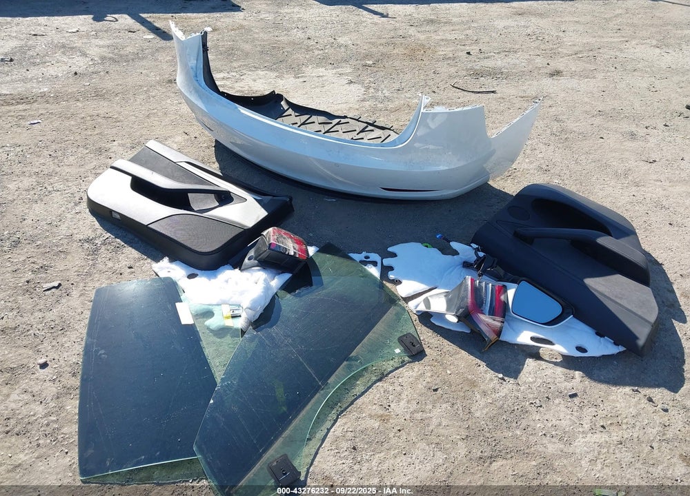 2022 TESLA MODEL 3 VIN: 5YJ3E1EB4NF173723