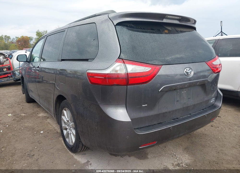 2015 TOYOTA SIENNA VIN: 5TDDK3DC0FS096221