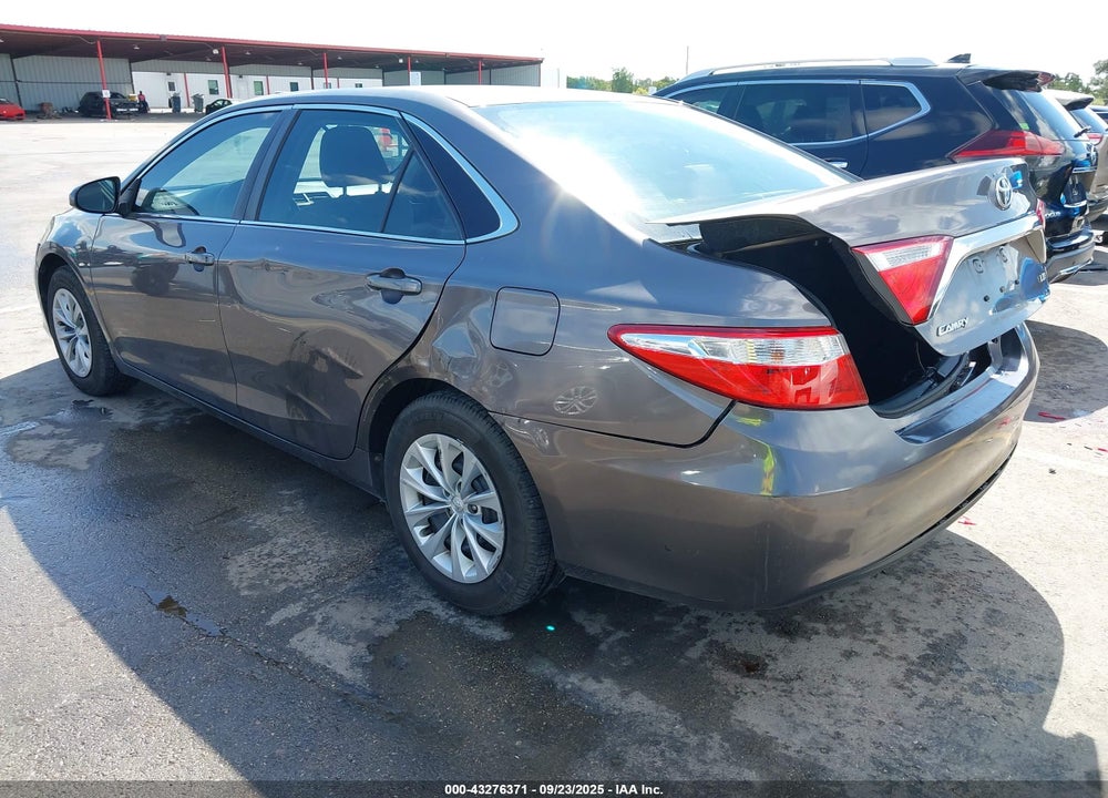 2015 TOYOTA CAMRY LE VIN: 4T4BF1FK7FR498528
