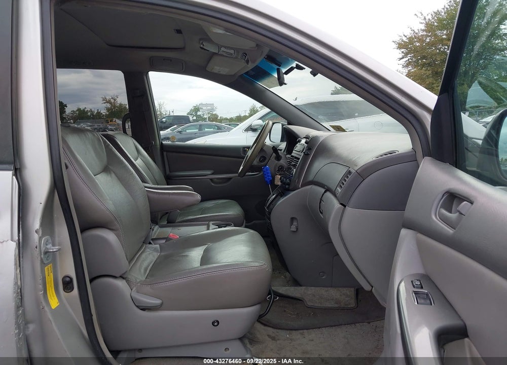 2010 TOYOTA SIENNA LE VIN: 5TDKK4CC5AS332336
