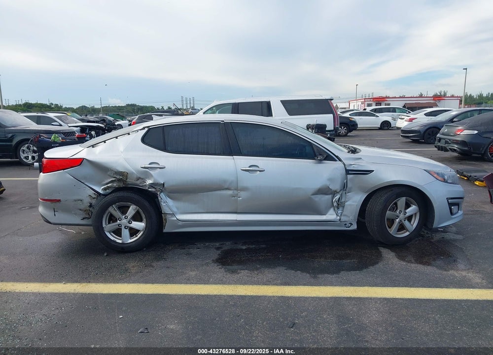 2015 KIA OPTIMA VIN: 5XXGM4A70FG467366