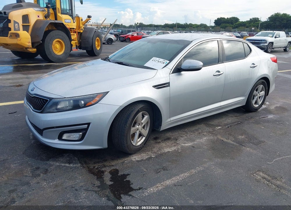 2015 KIA OPTIMA VIN: 5XXGM4A70FG467366