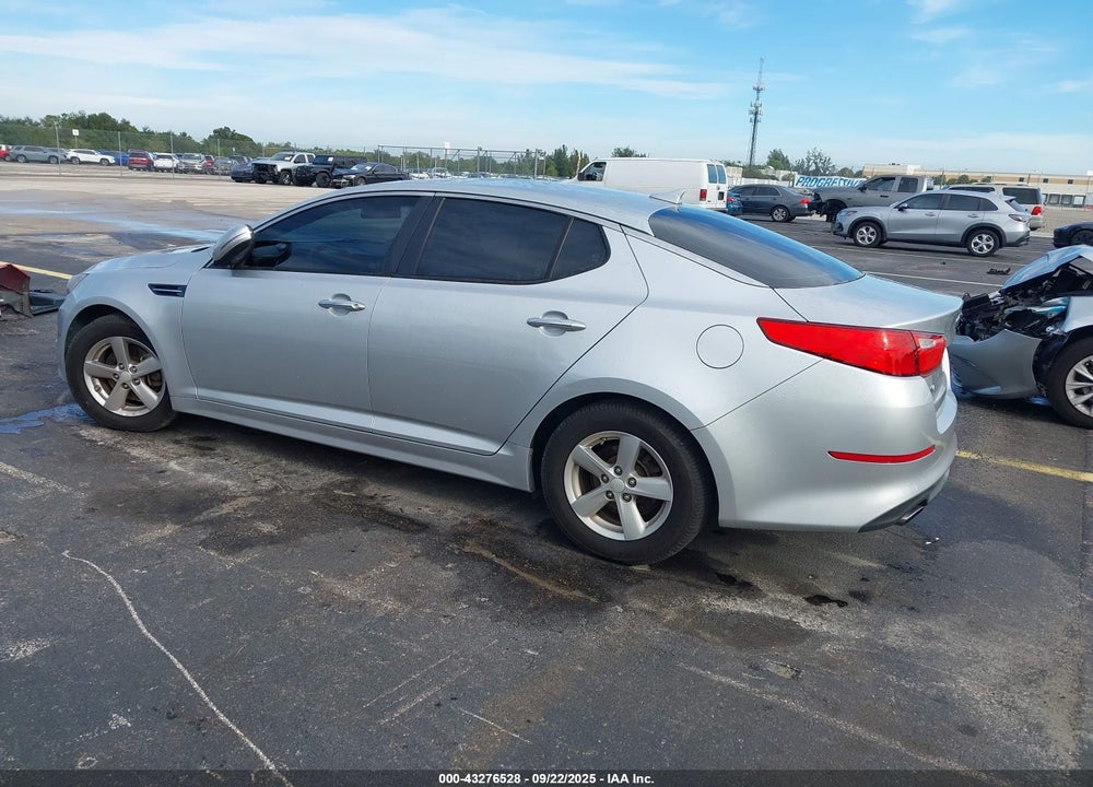 2015 KIA OPTIMA VIN: 5XXGM4A70FG467366
