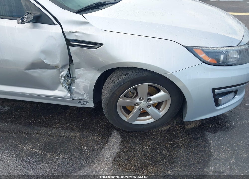 2015 KIA OPTIMA VIN: 5XXGM4A70FG467366