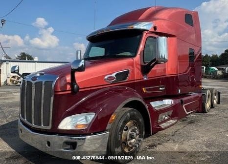 2020 PETERBILT 579 VIN: 1XPBD49X7LD672282