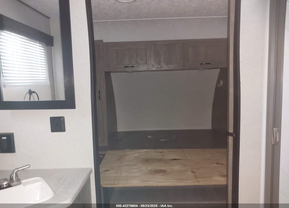 2020 FOREST RIVER OTHER VIN: 4X4TVBD21L4115834