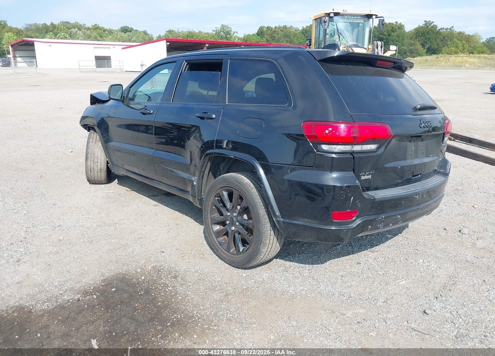 2018 JEEP GRAND CHEROKEE ALTITUDE 4X4 VIN: 1C4RJFAG7JC465748