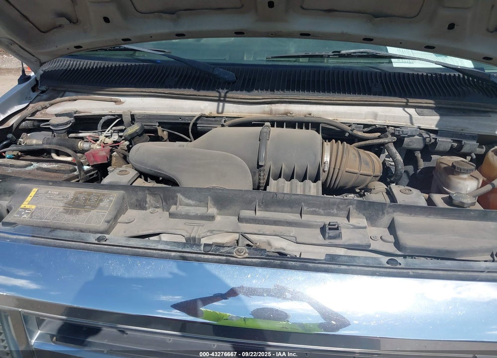 2009 FORD E-350 SUPER DUTY XL/XLT VIN: 1FBNE31L29DA33304