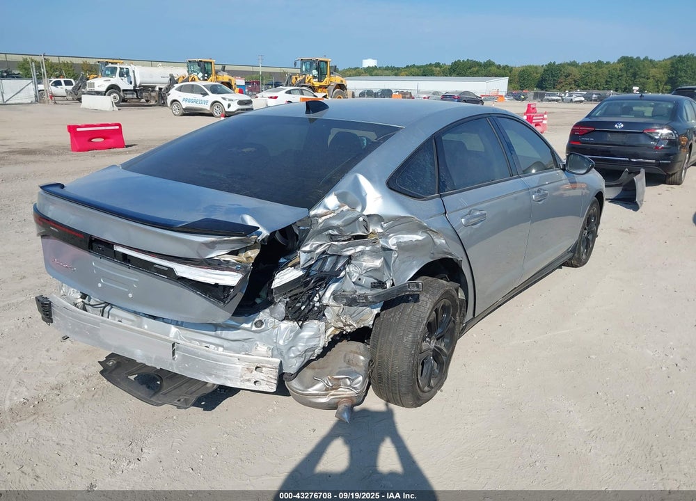 2025 HONDA ACCORD SE VIN: 1HGCY1F45SA015646