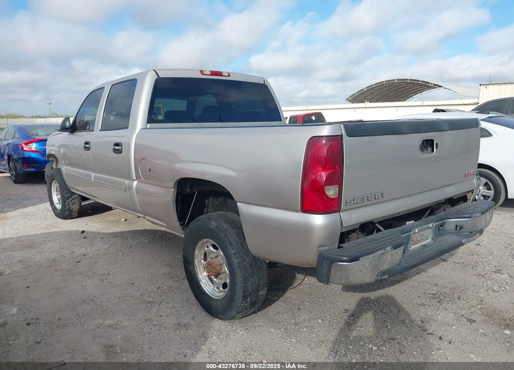 2005 CHEVROLET SILVERADO 2500HD LS VIN: 1GCHK23U35F837207