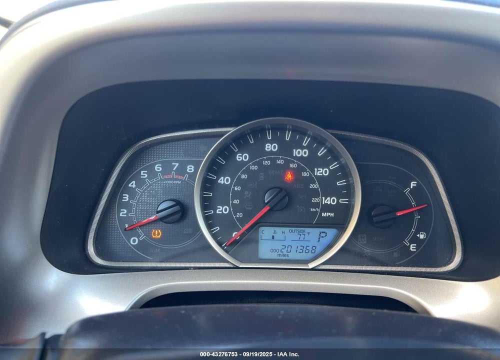 2015 TOYOTA RAV4 VIN: 2T3BFREV8FW258805