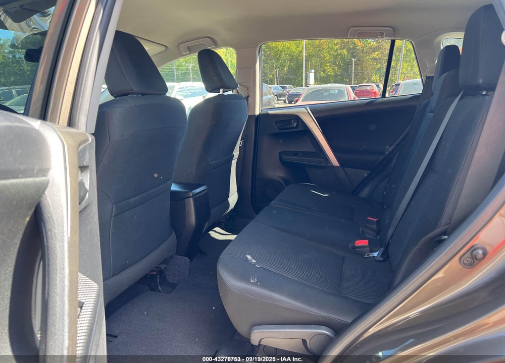 2015 TOYOTA RAV4 VIN: 2T3BFREV8FW258805