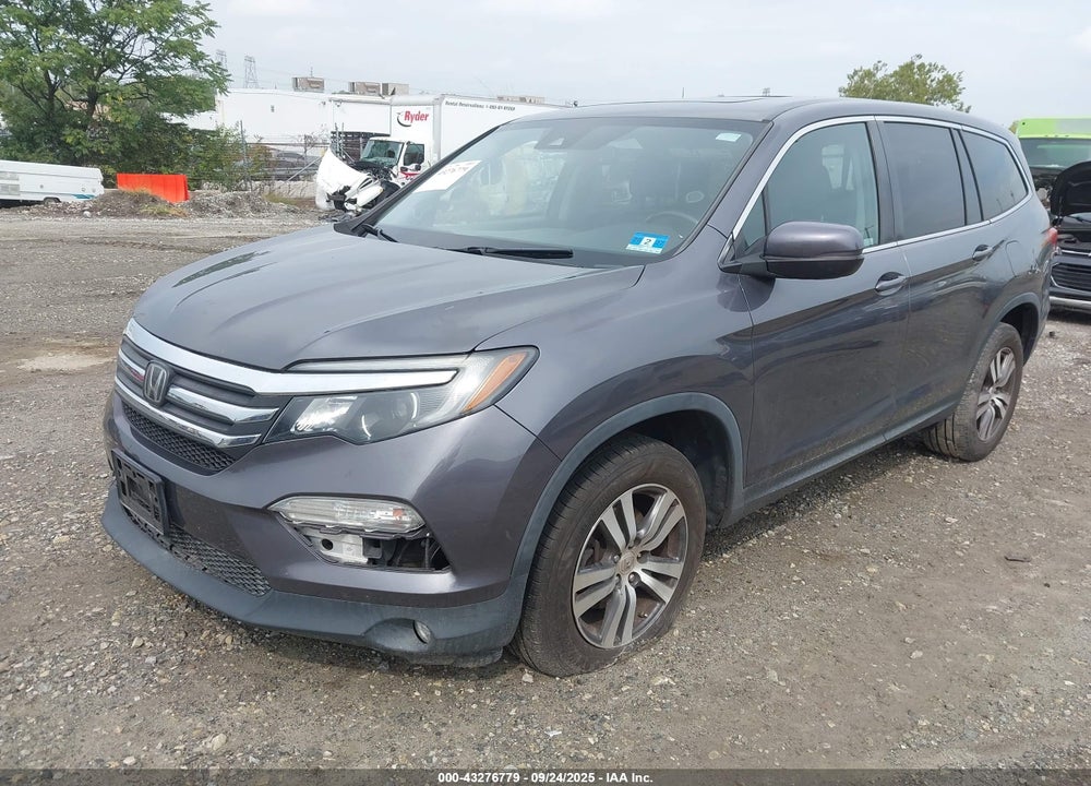 2018 HONDA PILOT VIN: 5FNYF6H67JB029754