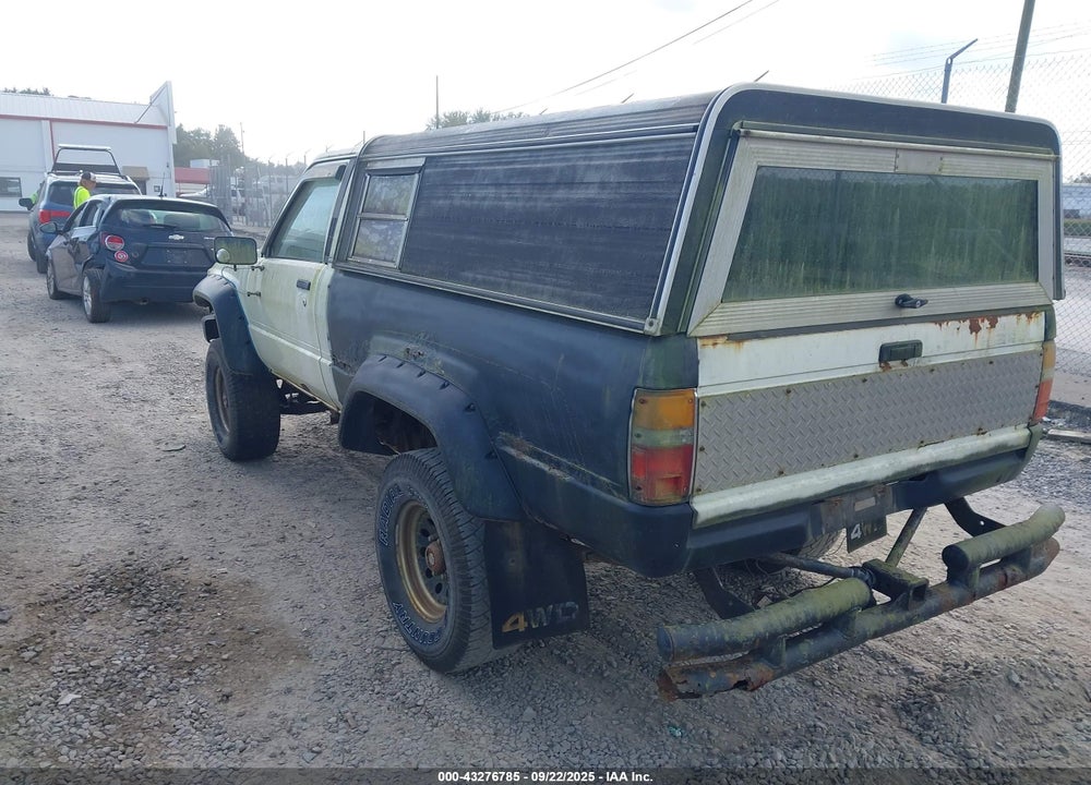 1987 TOYOTA PICKUP RN63 STD VIN: JT4RN63R5H0097617