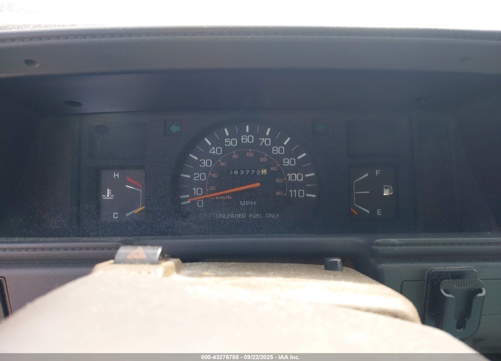 1987 TOYOTA PICKUP RN63 STD VIN: JT4RN63R5H0097617