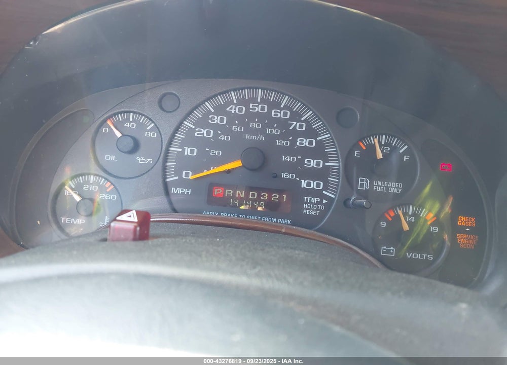 2001 CHEVROLET EXPRESS UPFITTER VIN: 1GBFG15R411115199