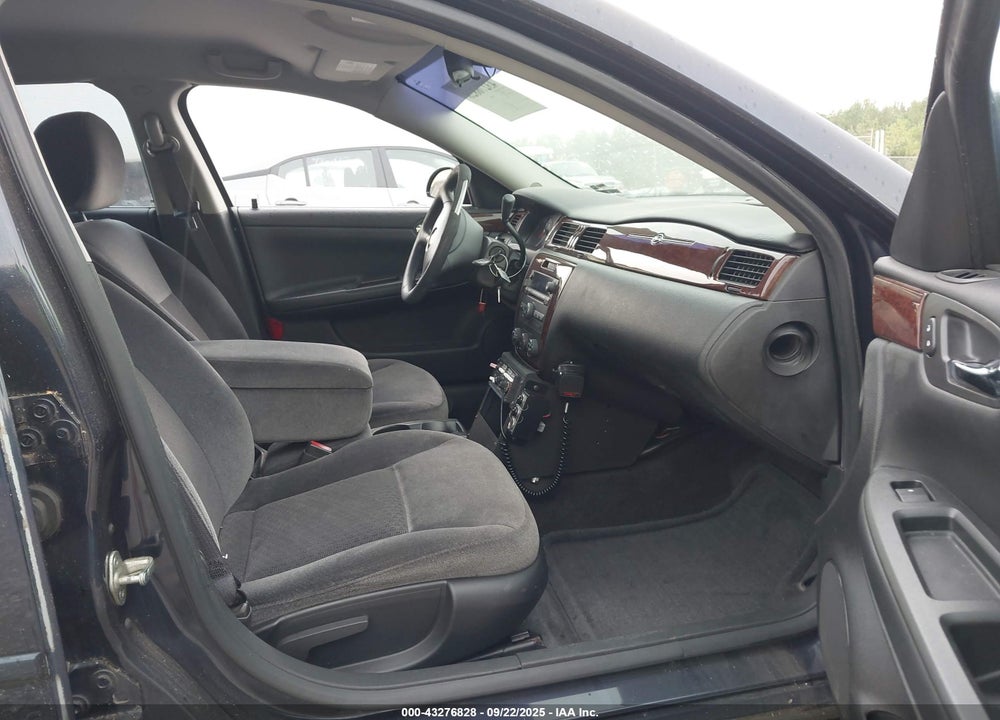 2011 CHEVROLET IMPALA LS VIN: 2G1WF5EK4B1124403