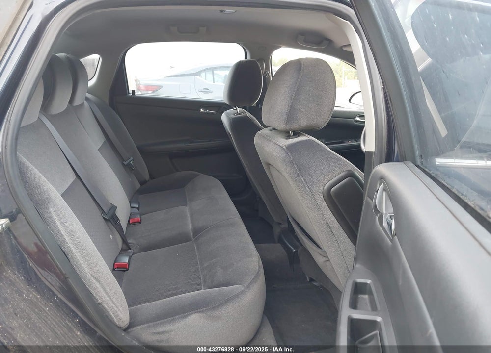 2011 CHEVROLET IMPALA LS VIN: 2G1WF5EK4B1124403