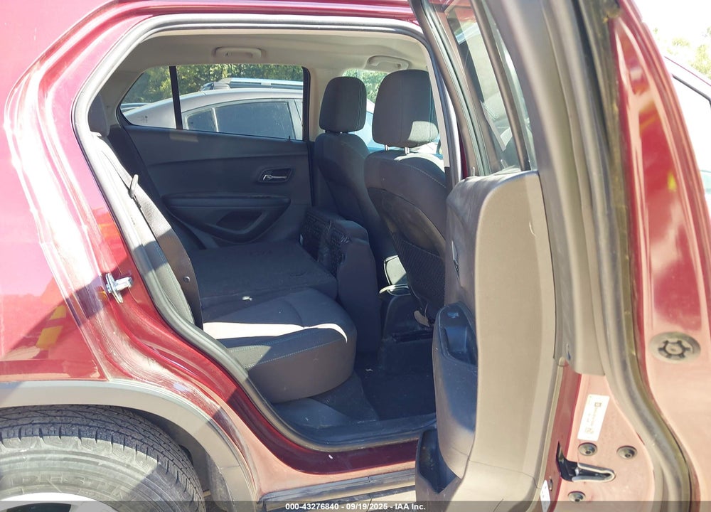 2016 CHEVROLET TRAX VIN: 3GNCJLSB1GL152836