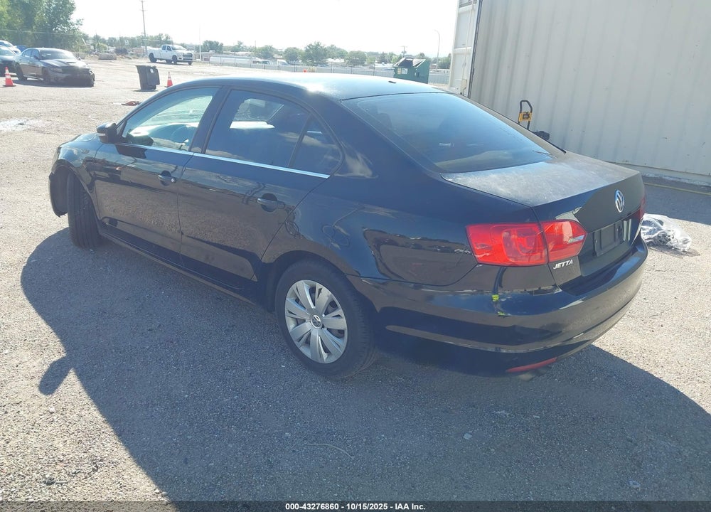 2013 VOLKSWAGEN JETTA VIN: 3VWDX7AJ7DM440522