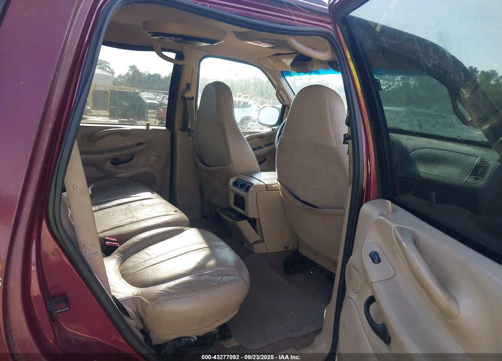 2000 FORD EXPEDITION EDDIE BAUER VIN: 1FMPU18LXYLB88653