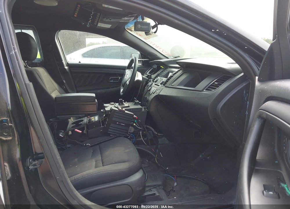 2015 FORD POLICE INTERCEPTOR VIN: 1FAHP2MK0FG153957