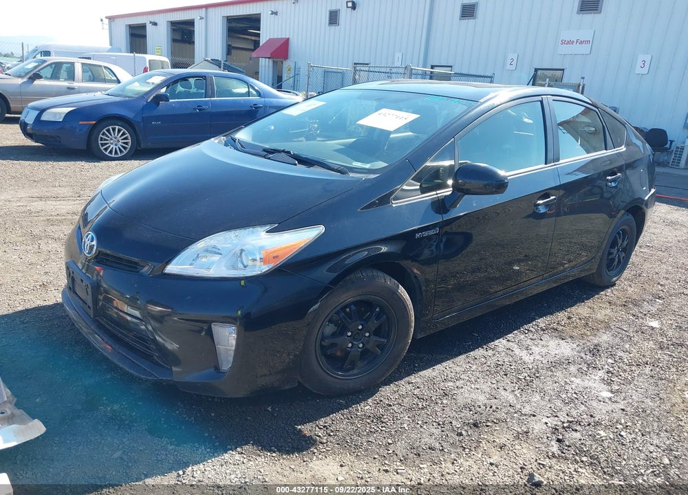 2015 TOYOTA PRIUS TWO VIN: JTDKN3DU1F0472810
