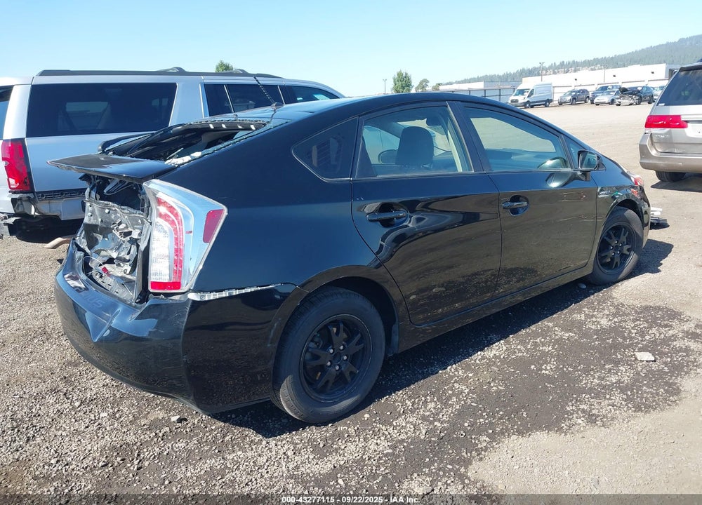 2015 TOYOTA PRIUS TWO VIN: JTDKN3DU1F0472810