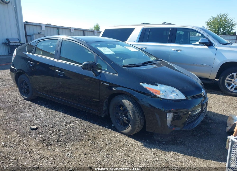 2015 TOYOTA PRIUS TWO VIN: JTDKN3DU1F0472810