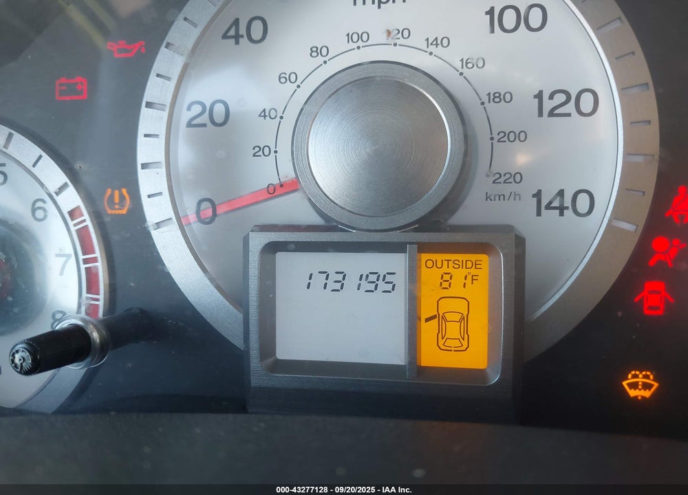 2010 HONDA PILOT VIN: 5FNYF3H57AB013611